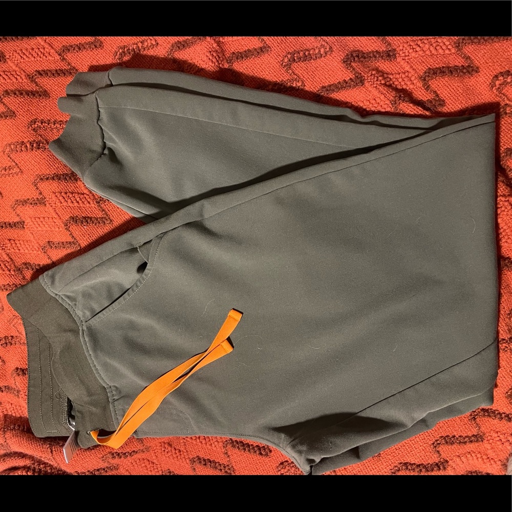 FIGS limited edition Moss joggers